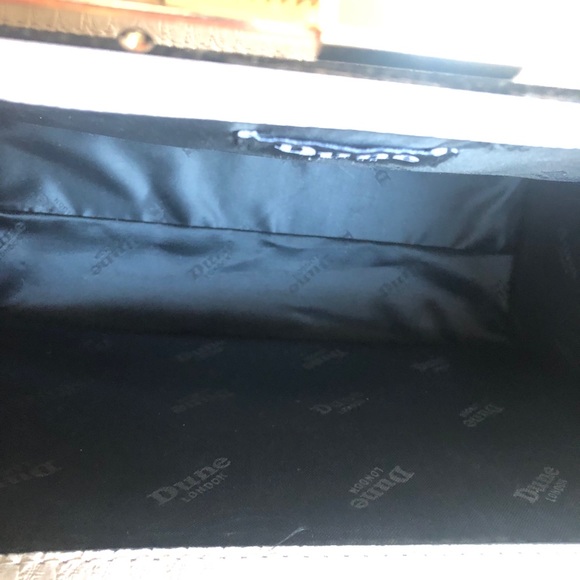 Dune embossed crocodile leather. - Picture 12 of 15